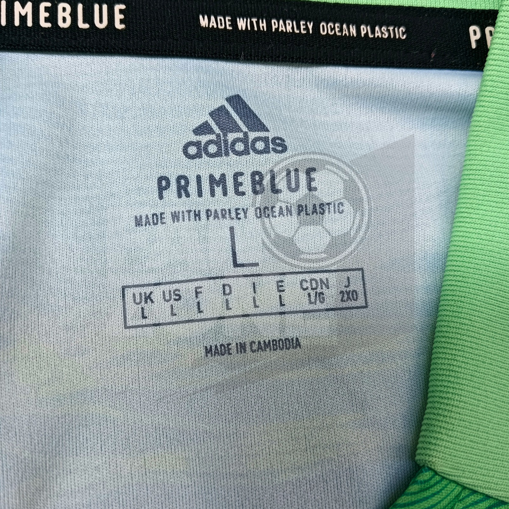 Jersey adidas Real Madrid Final París 2022 COURTOIS | Campeón Champions League *LARGE