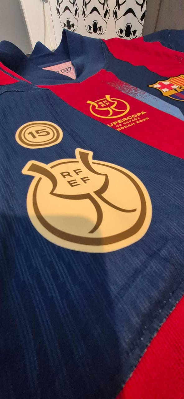 Kit LEWANDOWSKI Numeración y Parches Supercopa de España 2026 | Player Issue Stahls TPT